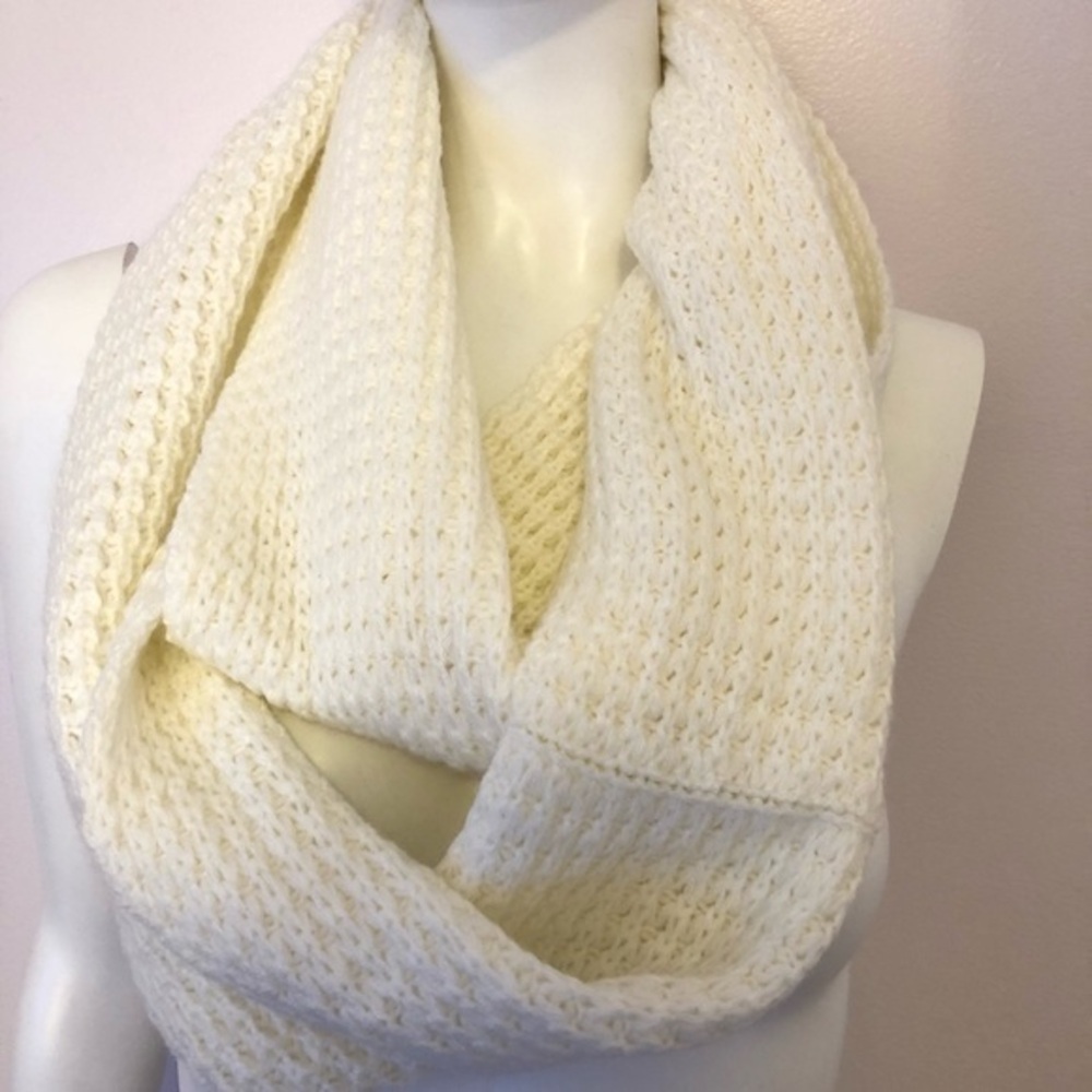 Mossimo (target) long white winter infinity scarf